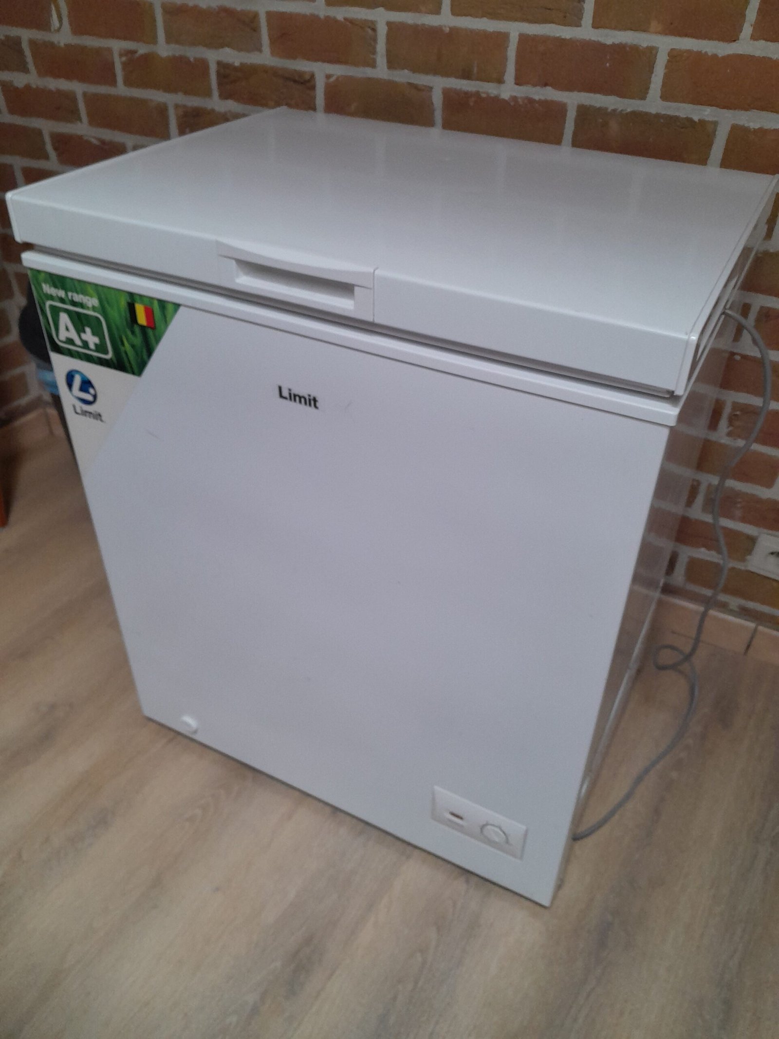 Diepvries te koop. Zo goed als nieuw.